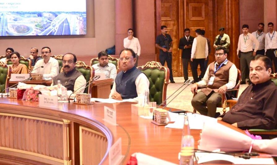 गडकरी ने छत्तीसगढ़ को दी 10 हजार करोड़ की सौगात