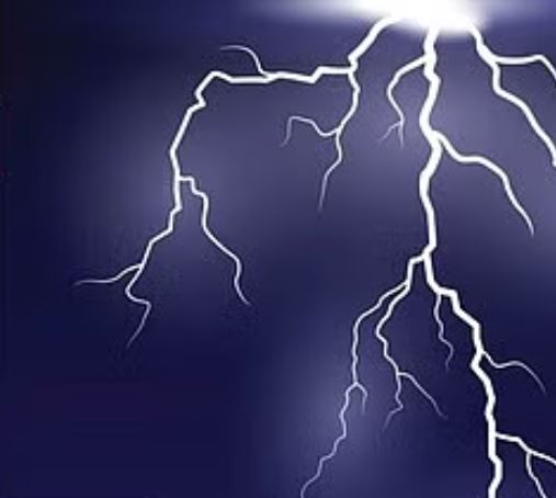 छत्तीसगढ़: आकाशीय बिजली की चपेट में आने से सात लोगों की मौके पर मौत, तीन घायल