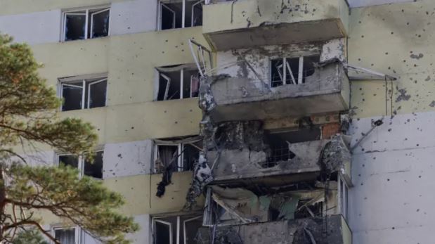 यूक्रेन का रूस पर सबसे बड़ा ड्रोन हमला, मॉस्को में कई इमारतें धराशायी