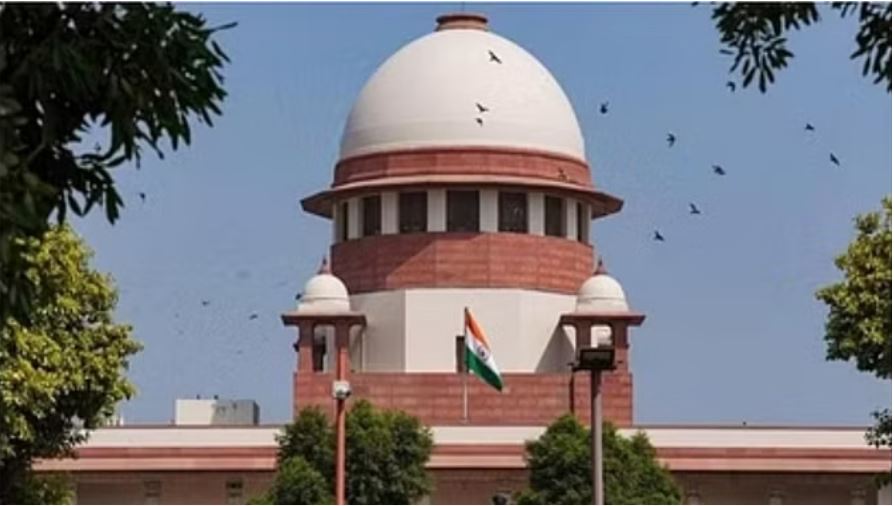 पराली प्रबंधन को लेकर सुप्रीम कोर्ट ने सीएक्यूएम की लगाई फटकार