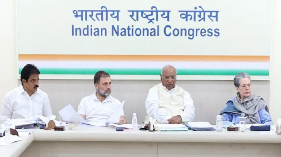 झारखंड: कांग्रेस सीईसी की बैठक में 18 सीटों पर लगी मुहर, 11 पर खरगे लेंगे फैसला
