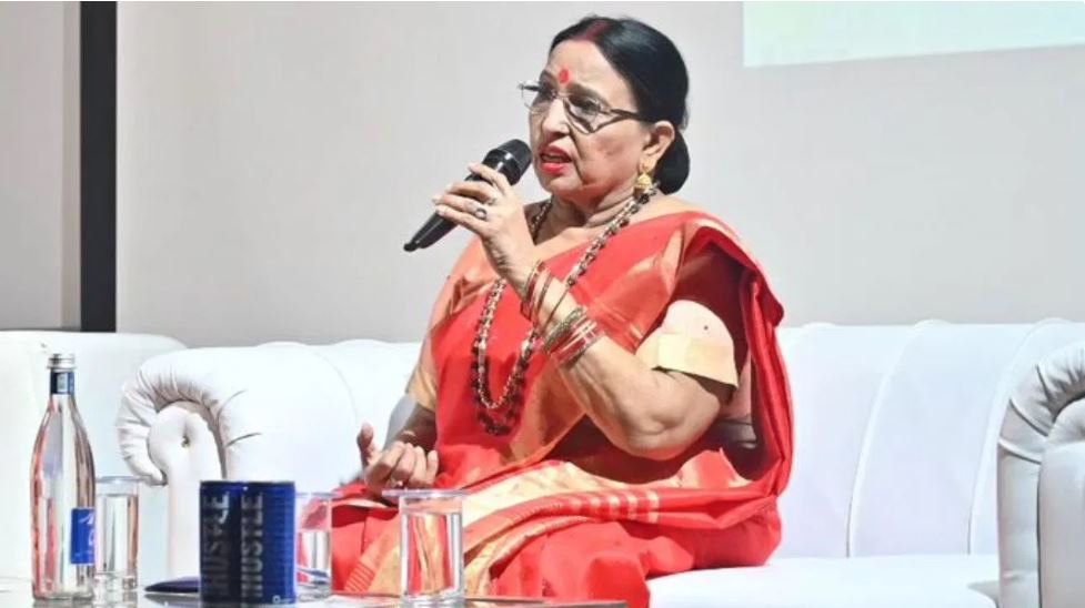 वेंटिलेटर पर लोक गायिका शारदा सिन्हा, हालत नाजुक