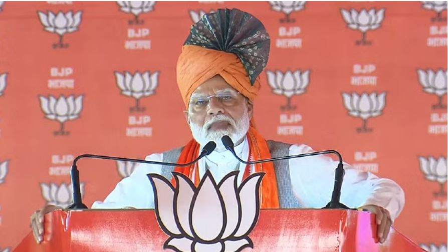 कांग्रेस की नस-नस में भ्रष्टाचार, ये दामादों की पार्टी: पलवल में गरजे पीएम मोदी