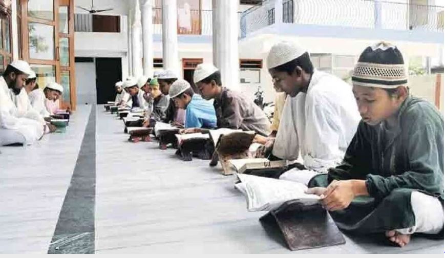 मदरसों को बंद करने की एनसीपीसीआर की सिफारिश पर सुप्रीम कोर्ट ने लगाई रोक