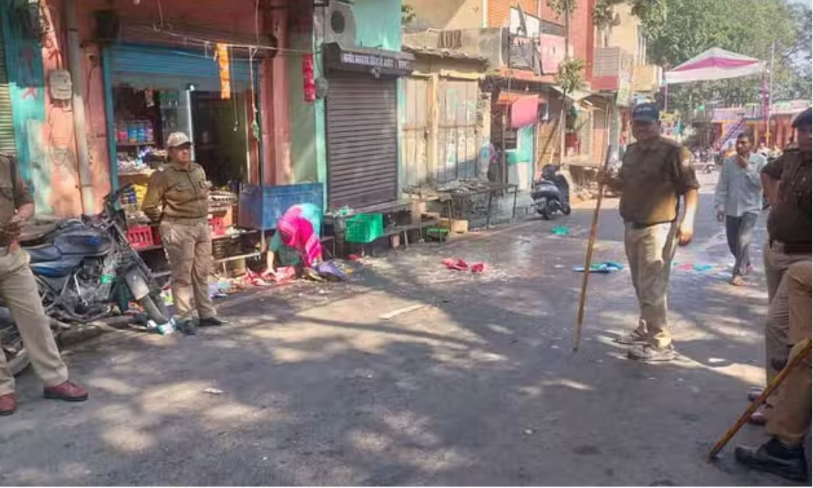 कीर्तिनगर में हिन्दू संगठनों ने किया हंगामा, नाबालिग का धर्मांतरण कराने पर मचा बवाल