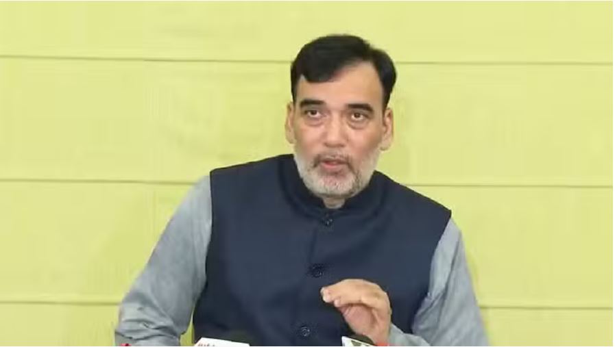 'दिल्ली में न भेजें डीजल बस': गोपाल राय ने पड़ोसी राज्यों को लिखा पत्र