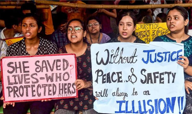 कोलकाता: आरजी कर अस्पताल के 50 वरिष्ठ डॉक्टरों ने दिया इस्तीफा