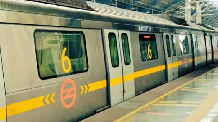 दिल्ली मेट्रो की येलो लाइन पर रविवार को देरी से चलेगी मेट्रो