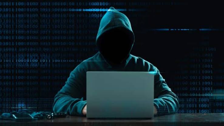  उत्तराखंड में सरकारी सिस्टम पर नहीं चलेगा सोशल मीडिया, सरकर ने लगाई रोक