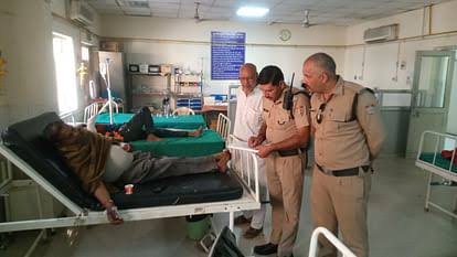 बदरीनाथ हाईवे पर हादसा, तोताघाटी में मुजफ्फरनगर के लोगों का वाहन पलटा