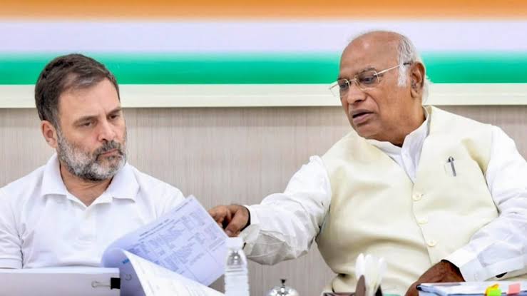 महाराष्ट्र चुनाव: कांग्रेस ने जारी की 48 उम्मीदवारों की पहली लिस्ट
