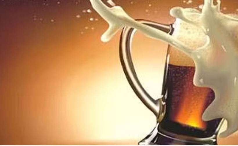 मुजफ्फरनगर: बीयर की हर केन पर दस रुपये अधिक वसूली, नप गए आबकारी निरीक्षक