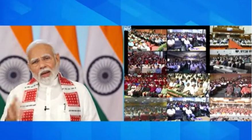 पीएम मोदी ने देशवासियों को धनतेरस पर ₹12,850 करोड़ की परियोजनाओं की दी सौगात