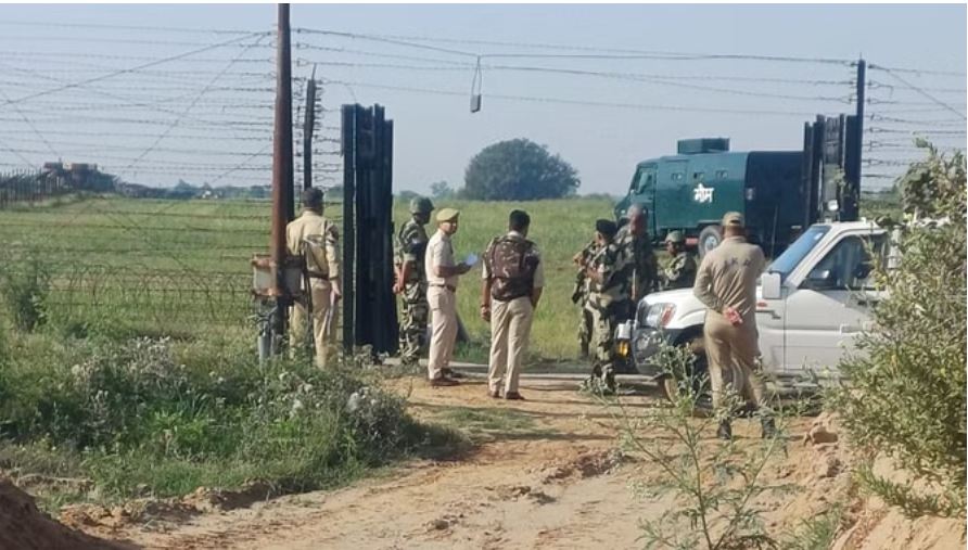 कश्मीर में आतंकवादी घुसपैठ की कोशिशें जारी, एलओसी पर बीएसएफ ने बढ़ाई सुरक्षा