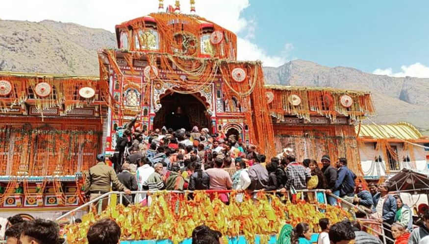 रुद्रप्रयाग: शीतकाल के लिए 20 नवंबर को बंद होंगे मदमहेश्वर के कपाट