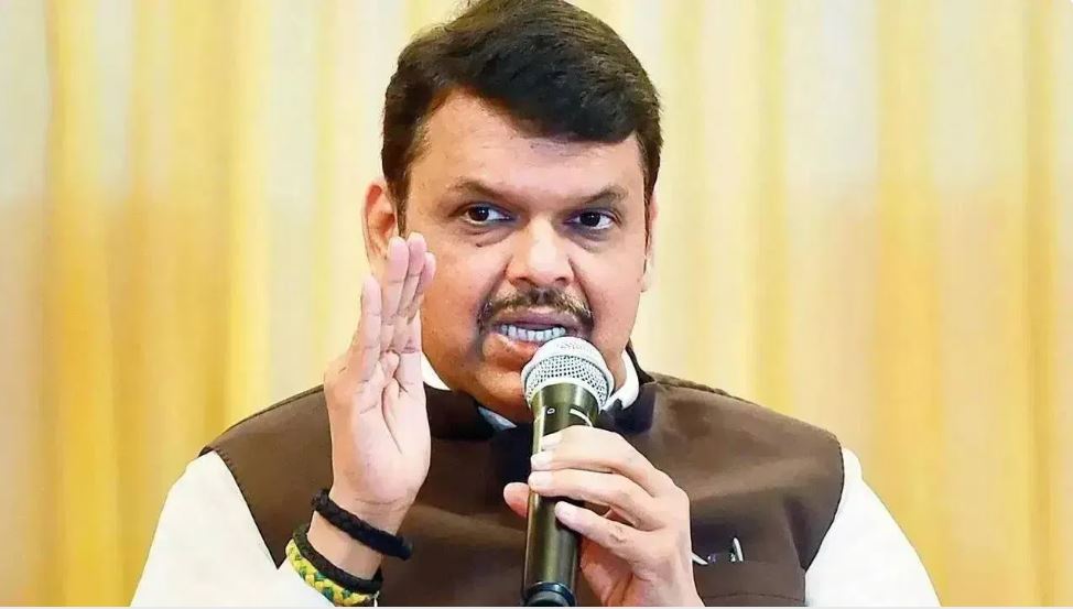 सीएम को बताकर जा रहा हूं… अजित पवार की नाराजगी के बीच फडणवीस का तंज
