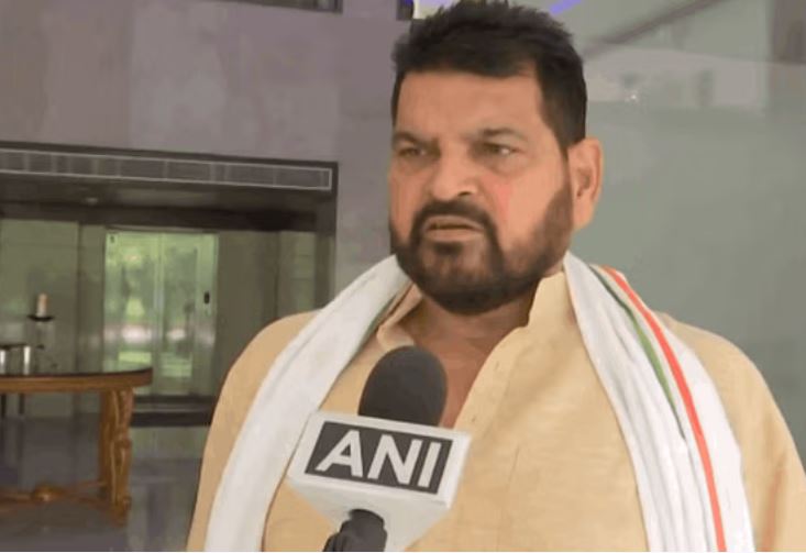 यौन उत्पीड़न मामला: बृज भूषण सिंह की याचिका पर हाईकोर्ट में हुई सुनवाई