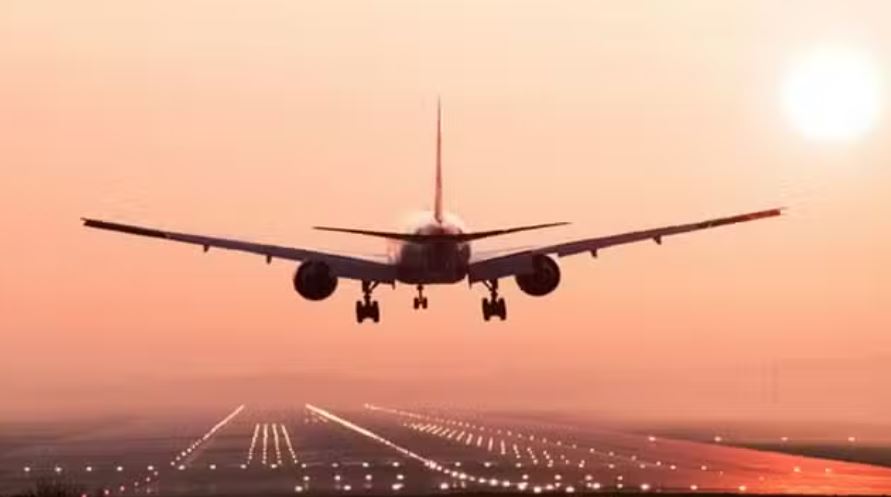 सरकार और डीजीसीए की सख्ती बेअसर, 60 विमानों को फिर मिली बम से उड़ाने की धमकी