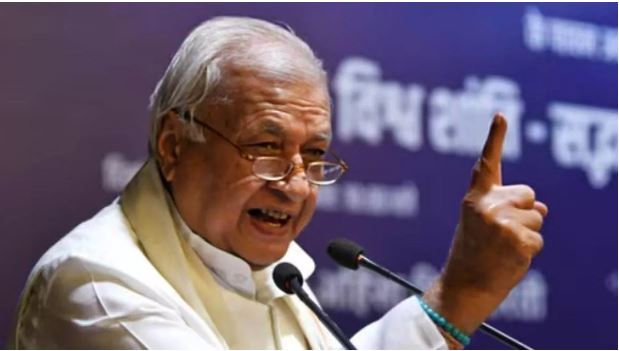 राष्ट्र के खिलाफ अपराधों के बारे में मुंख्यमंत्री ने अंधेरे में रखा: आरिफ मोहम्मद खान