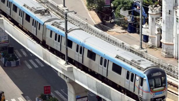 मुंबई का पहला अंडरग्राइंड मेट्रो कॉरिडोर शुरू, 10 स्टेशनों को जोड़ेगी लाइन