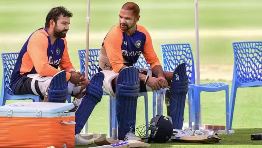 आधी रात में नींद नहीं आने से परेशान हुए शिखर धवन, मदद की लगाई गुहार