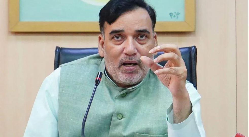 दिल्ली सरकार ने शुरू किया एंटी डस्ट कैंपेन, पहले दिन ही लगा 5 लाख का जुर्माना