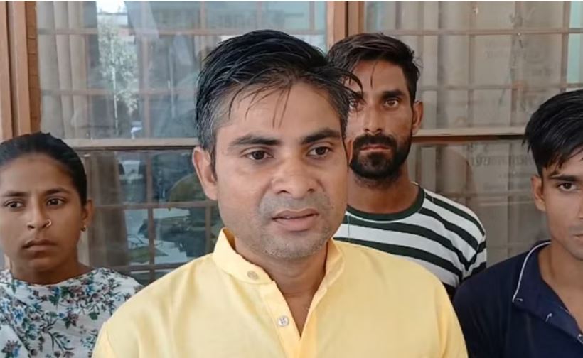 शामली से मजदूरी करने गया था कंवरपाल, 13 साल बाद लाैटा तो बन चुका था अब्दुल्ला