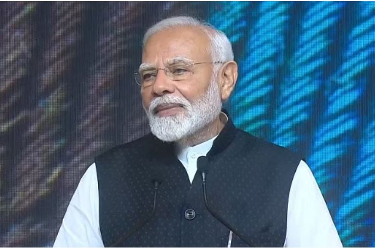 पीएम मोदी ने न्यायविदों और लेखकों को लिखा पत्र, कहा- उज्ज्वल भविष्य के लिए वैश्विक शांति आवश्यक