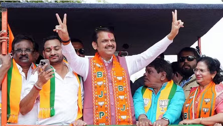 'मैं समंदर हूं, लौटकर वापस आऊंगा', भाजपा की प्रचंड जीत के बाद वायरल हुआ देवेंद्र फडणवीस का बयान