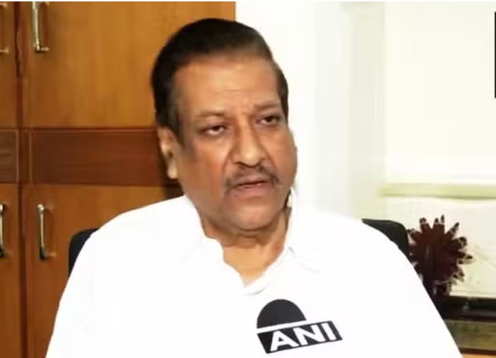 'चुनाव में एमवीए को मिलेगा बहुमत', पूर्व सीएम चव्हाण बोले- सबसे बड़ी पार्टी तय करेगी सीएम का नाम
