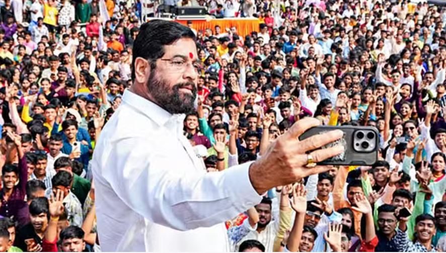 'एक बार जो कमिटमेंट कर दिया तो...' मंच से बोले सीएम एकनाथ शिंदे
