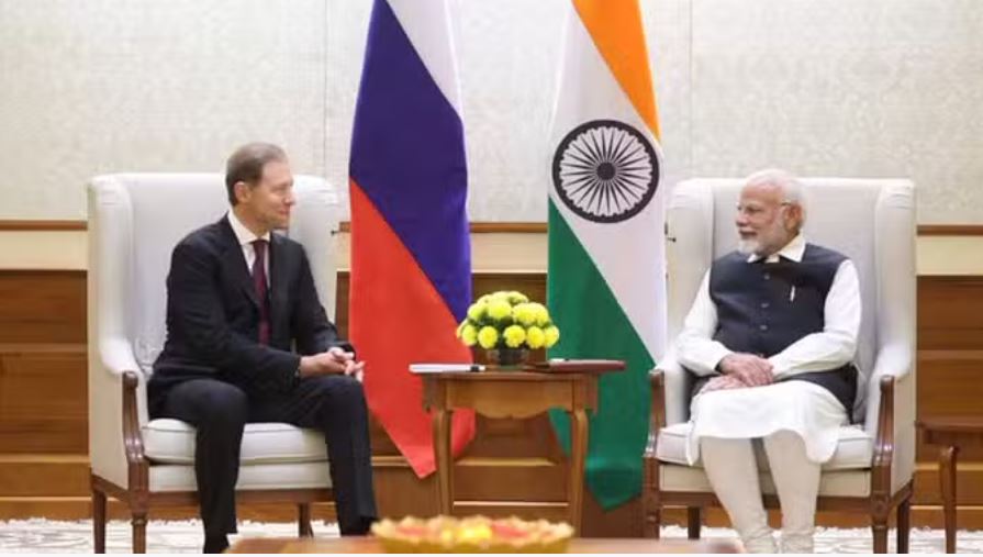 रूसी उप प्रधानमंत्री डेनिस मंटुरोव से मिले पीएम मोदी, व्यापार-ऊर्जा जैसे मुद्दों पर हुई चर्चा