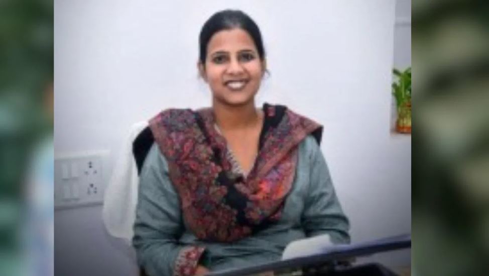 पटना: एडीएम मैडम हुईं फरार! ट्रांसफर हुआ तो 250 फाइल लेकर छोड़ा जिला