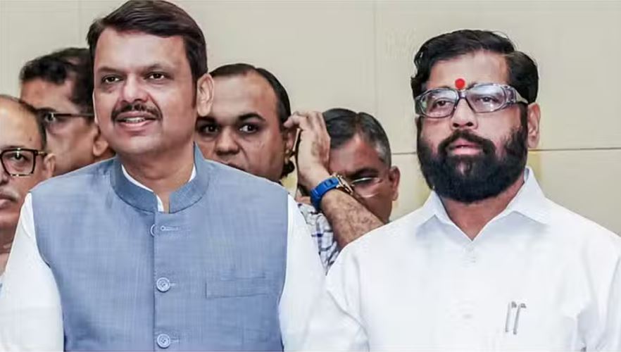 दिल्ली पहुंचे एकनाथ शिंदे, अमित शाह से की मुलाकात