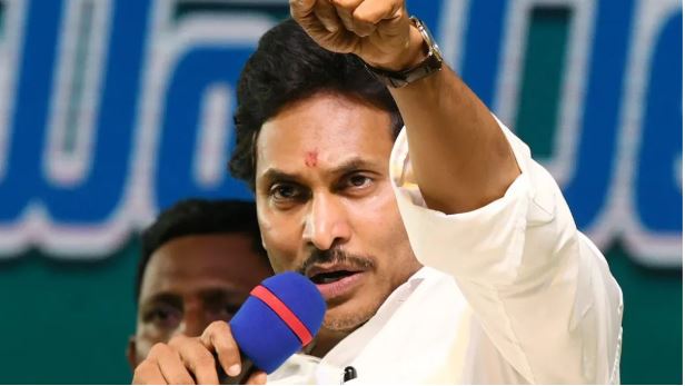 गौतम अदाणी से मुलाकात के आरोपों पर जगन रेड्डी ने दिया जवाब