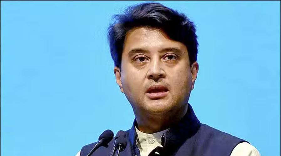 स्टारलिंक को भारत में लाइसेंस देने पर दूरसंचार मंत्री ने रखी यह शर्त