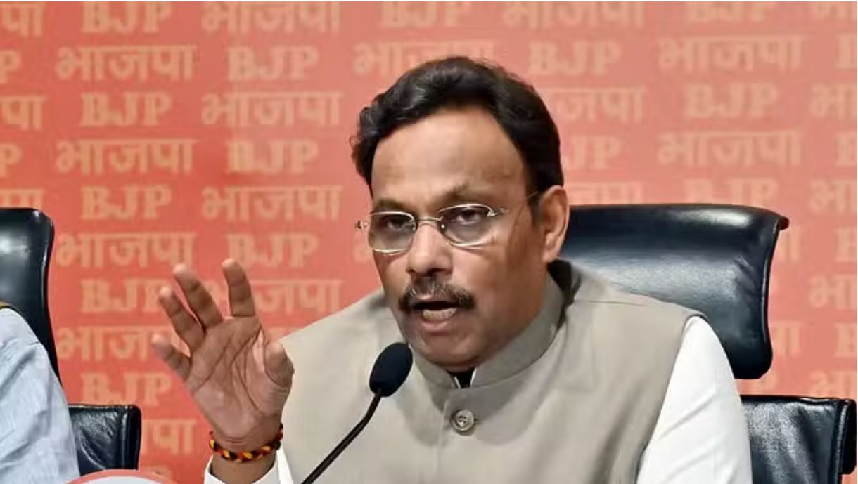 24 घंटे में माफी मांगें...विनोद तावड़े ने कांग्रेस को भेजा कानूनी नोटिस