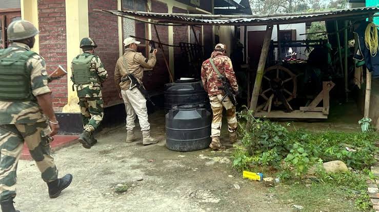 मणिपुर हिंसा में अब तक 258 लोगों की मौत, एक्शन में केंद्र