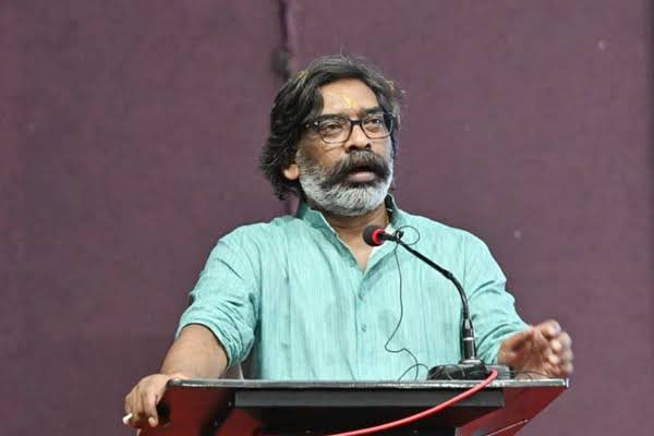 'त्योहारों के मौके पर ना रद्द हो कर्मचारियों की छुट्टी', हेमंत सोरेन ने चुनाव आयोग से किया अनुरोध