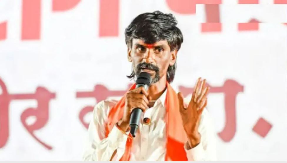 महाराष्ट्र में वोटिंग से पहले मनोज जरांगे का बीजेपी पर हमला