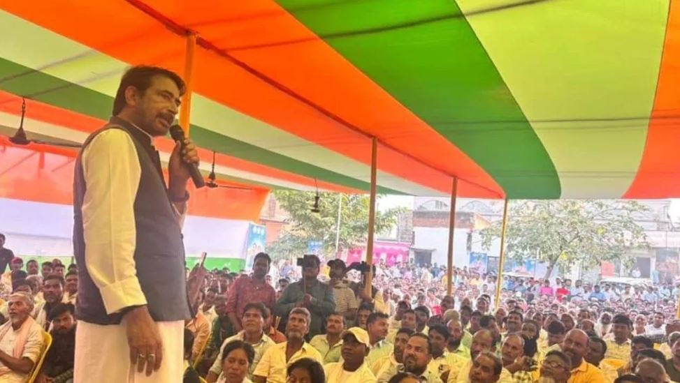 घुसपैठिए हों या नहीं, सभी को देंगे एलपीजी सिलेंडर, झारखंड में कांग्रेस नेता के बयान पर बवाल