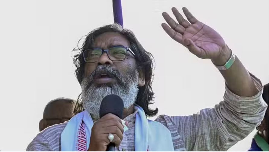 चौथी बार हेमंत सोरेन लेंगे सीएम पद की शपथ; राहुल-तेजस्वी समेत शीर्ष नेता समारोह में हो सकते हैं शामिल