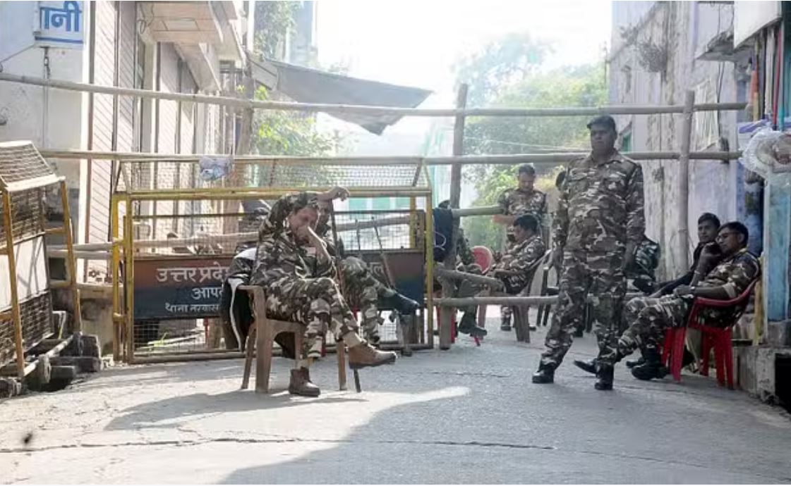 संभल बवाल: चार दिन से इंटरनेट सेवा बंद... करोड़ों रुपये का लेनदेन प्रभावित