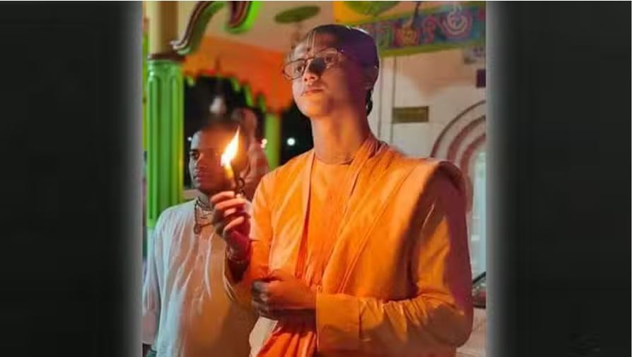 'चिन्मय दास के बाद बांग्लादेश में एक और हिंदू पुजारी गिरफ्तार', इस्कॉन कोलकाता के प्रवक्ता का दावा