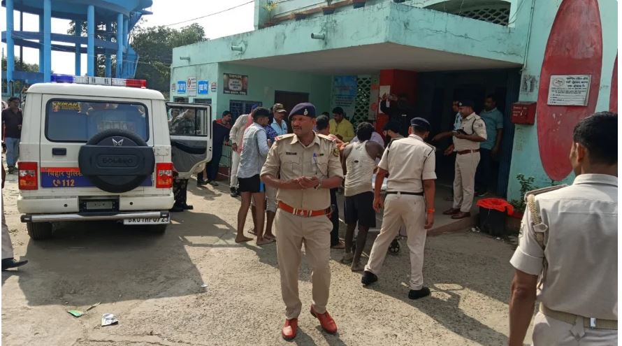 मातम में बदला छठ का पर्व, गंगा स्नान में परिवार के 3 बच्चों की मौत