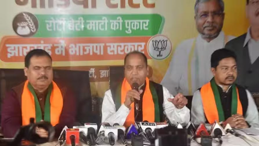 पूरे देश में हिमाचल कांग्रेस की झूठी गारंटियों के पैंतरे को करेंगे बेनकाब: जयराम ठाकुर