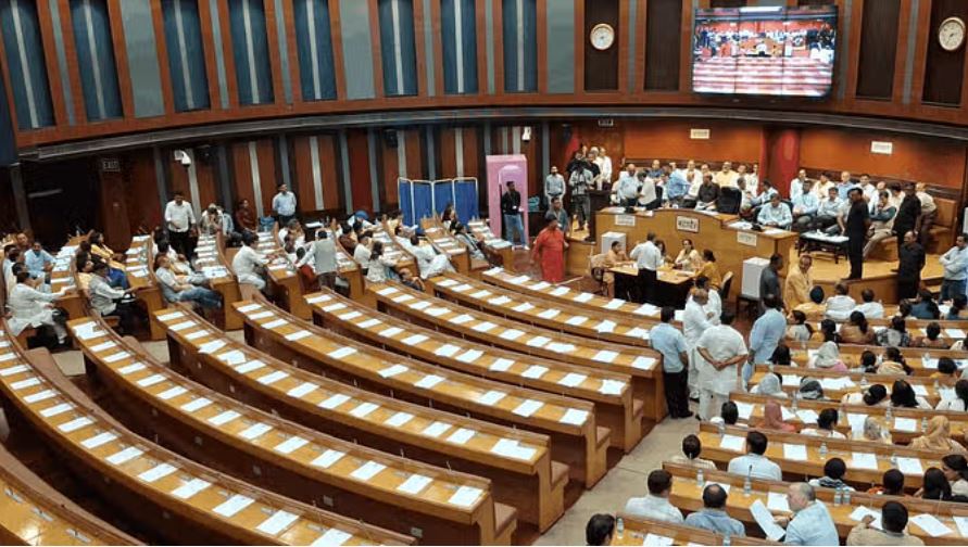 दिल्ली: एक बार फिर भाजपा पार्षद सत्या शर्मा को बनाया गया पीठासीन अधिकारी