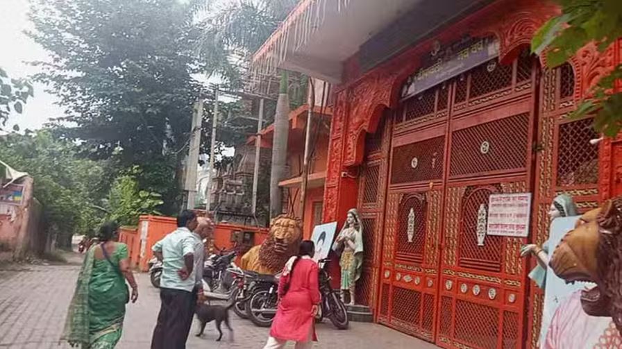 हरिद्वार: कई संतों पर पायलट बाबा आश्रम की संपत्ति खुर्द बुर्द करने का आरोप