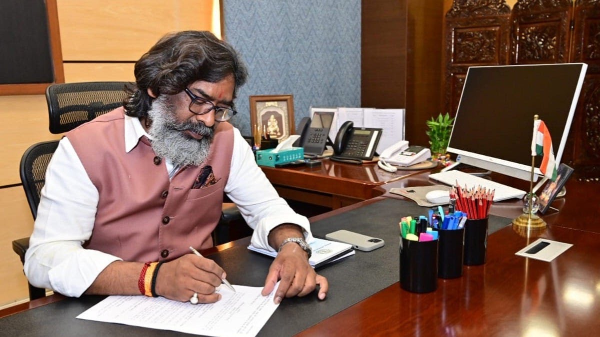 झारखंड में हुआ मंत्रालयों को बंटवारा, हेमंत सोरेन ने अपने पास रखे अहम विभाग