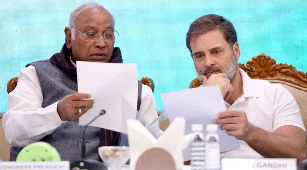 दिल्ली चुनाव: कांग्रेस ने जारी की 21 उम्मीदवारों की लिस्ट